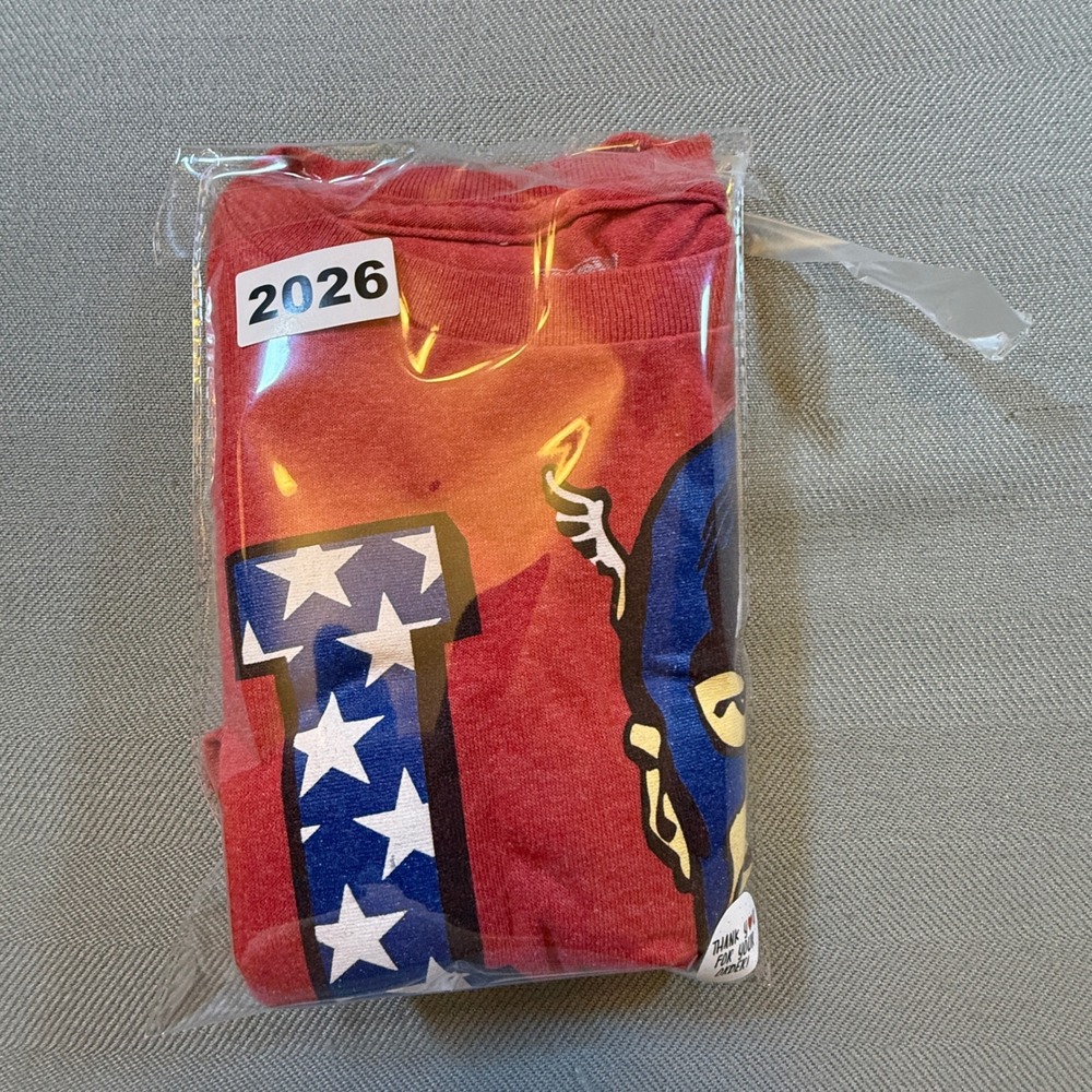 Marvel Captain America I Love USA Red Graphic T-Shirt Mens Large Avengers 2026 - Picture 6 of 6